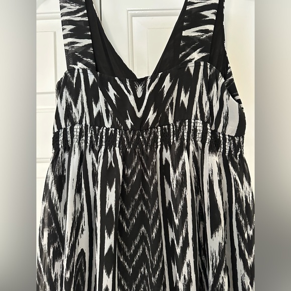 Soma Black and White Patterned Maxi Dress - Picture 4 of 5